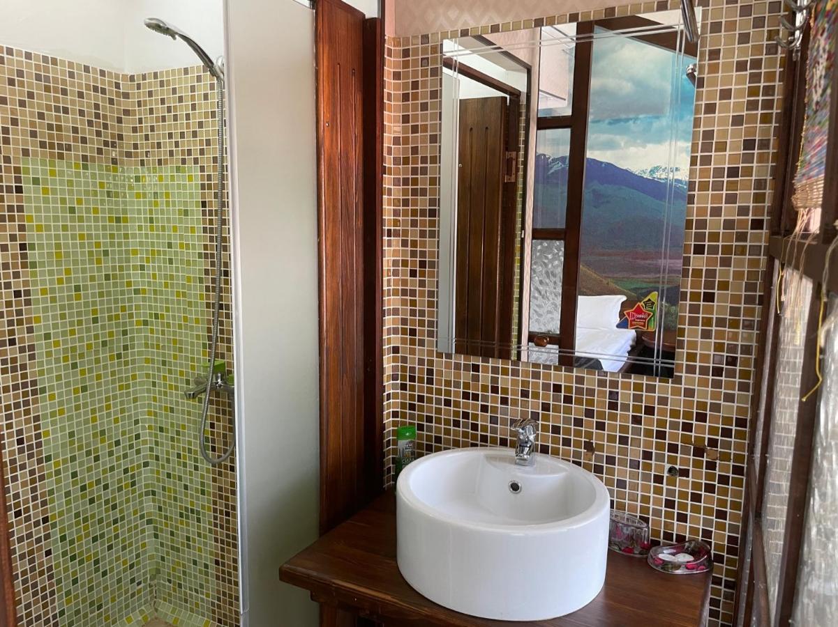 Гостевой дом Eco House Ош Экстерьер фото
