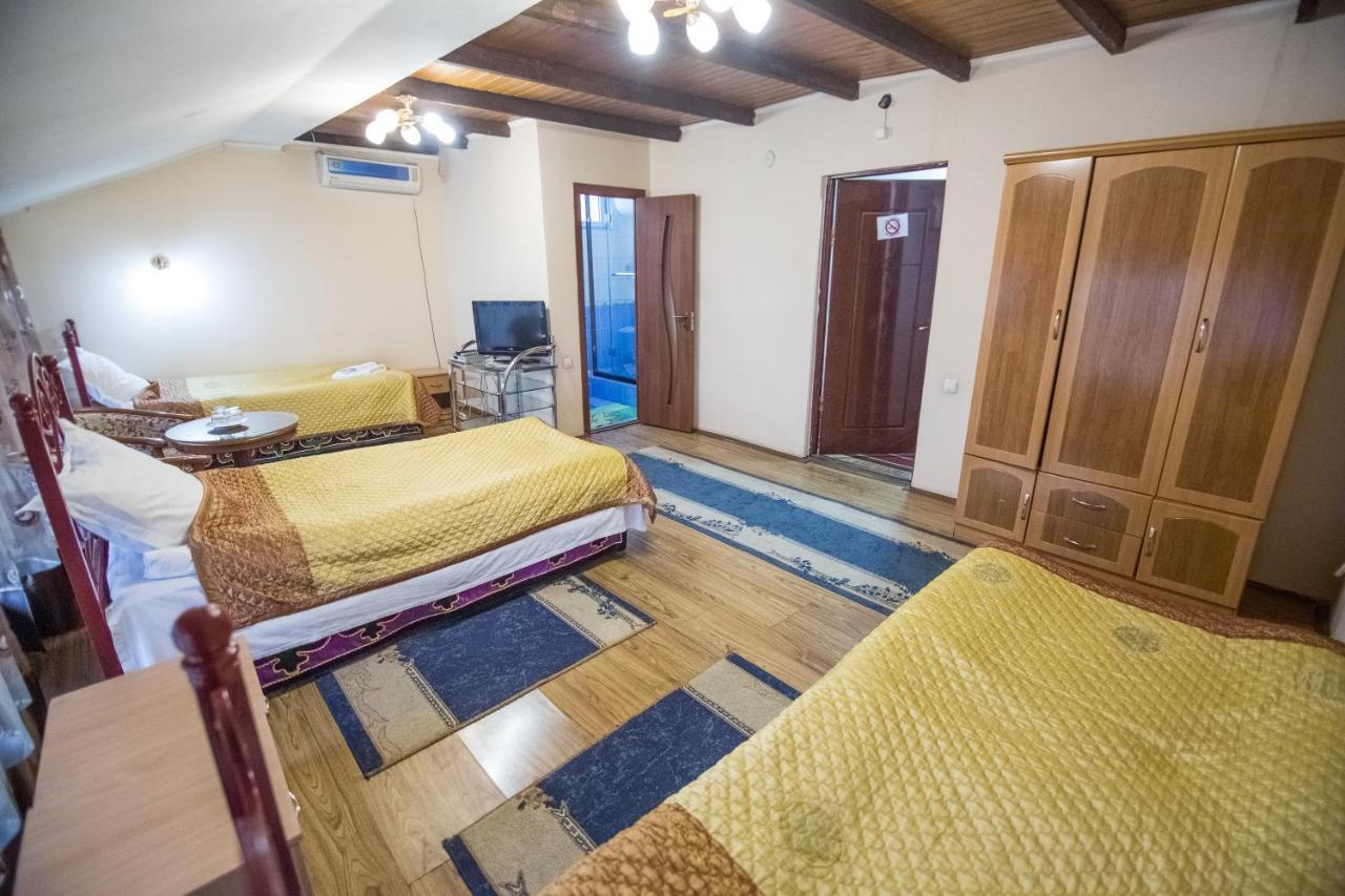 Гостевой дом Eco House Ош Экстерьер фото